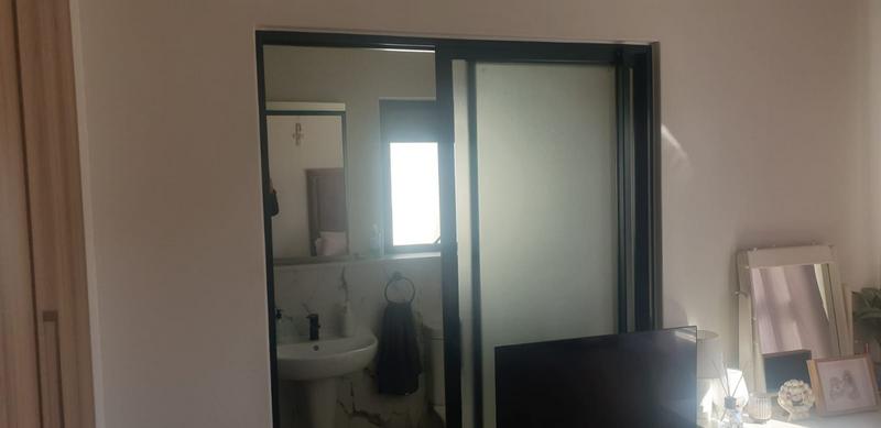 To Let 2 Bedroom Property for Rent in Sandown Western Cape